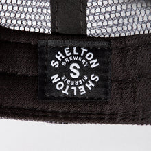 Load image into Gallery viewer, SHELTON black and gray &quot;trucker&quot; hat
